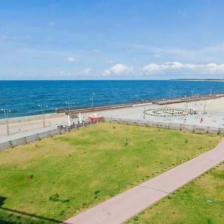 Laguna Przy Latarni 公寓 *